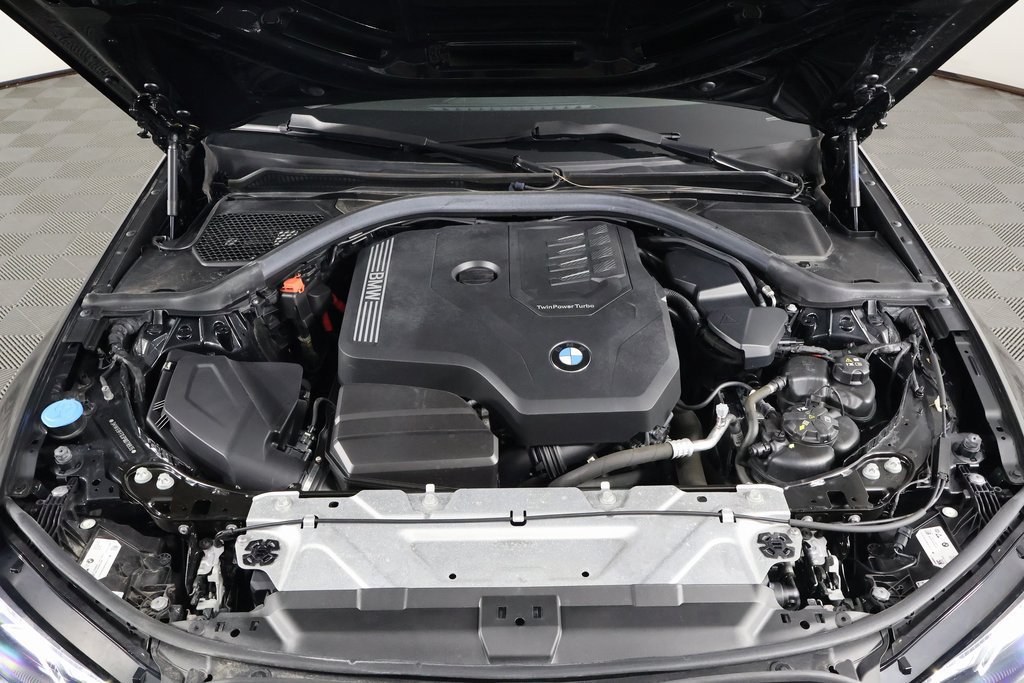 Used 2023 BMW 330i Sedan w/ Driving Assistance Package RWD image 15