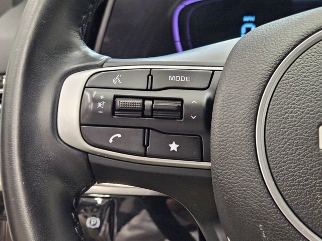 Used 2025 Kia Sportage EX image 25