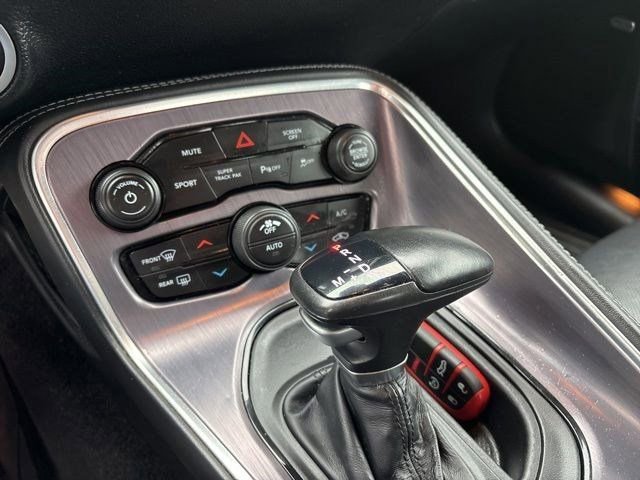 Used 2018 Dodge Challenger GT w/ Driver Convenience Group image 26