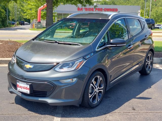Used 2017 Chevrolet Bolt Premier w/ Infotainment Package FWD image 7