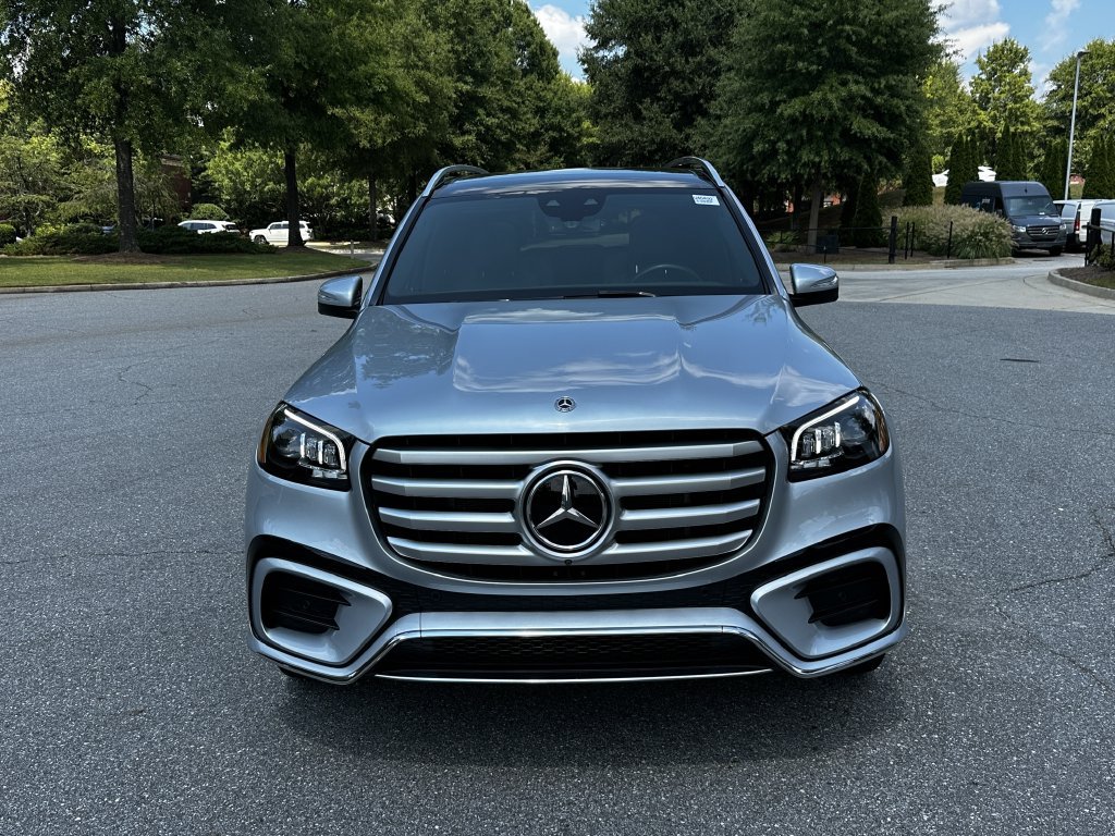 Certified 2025 Mercedes-Benz GLS 450 4MATIC w/ AMG Line Exterior image 3