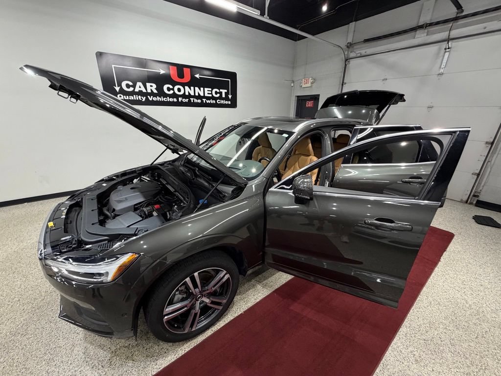 Used 2019 Volvo XC60 T6 Momentum w/ Advanced Package AWD/4WD image 45