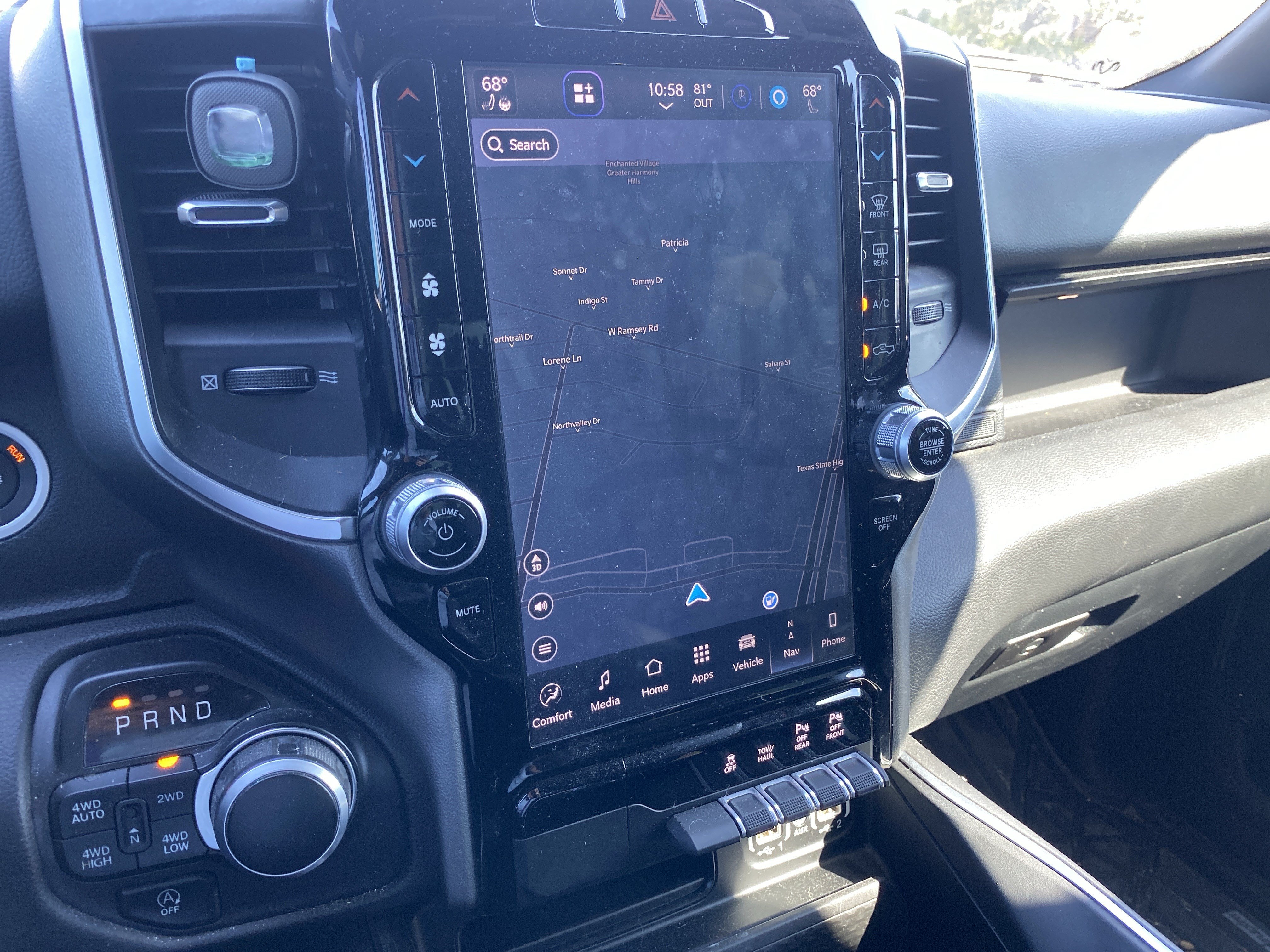 Used 2024 RAM 1500 Lone Star AWD/4WD image 23