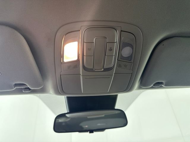 Used 2019 Hyundai Santa Fe SE FWD image 31