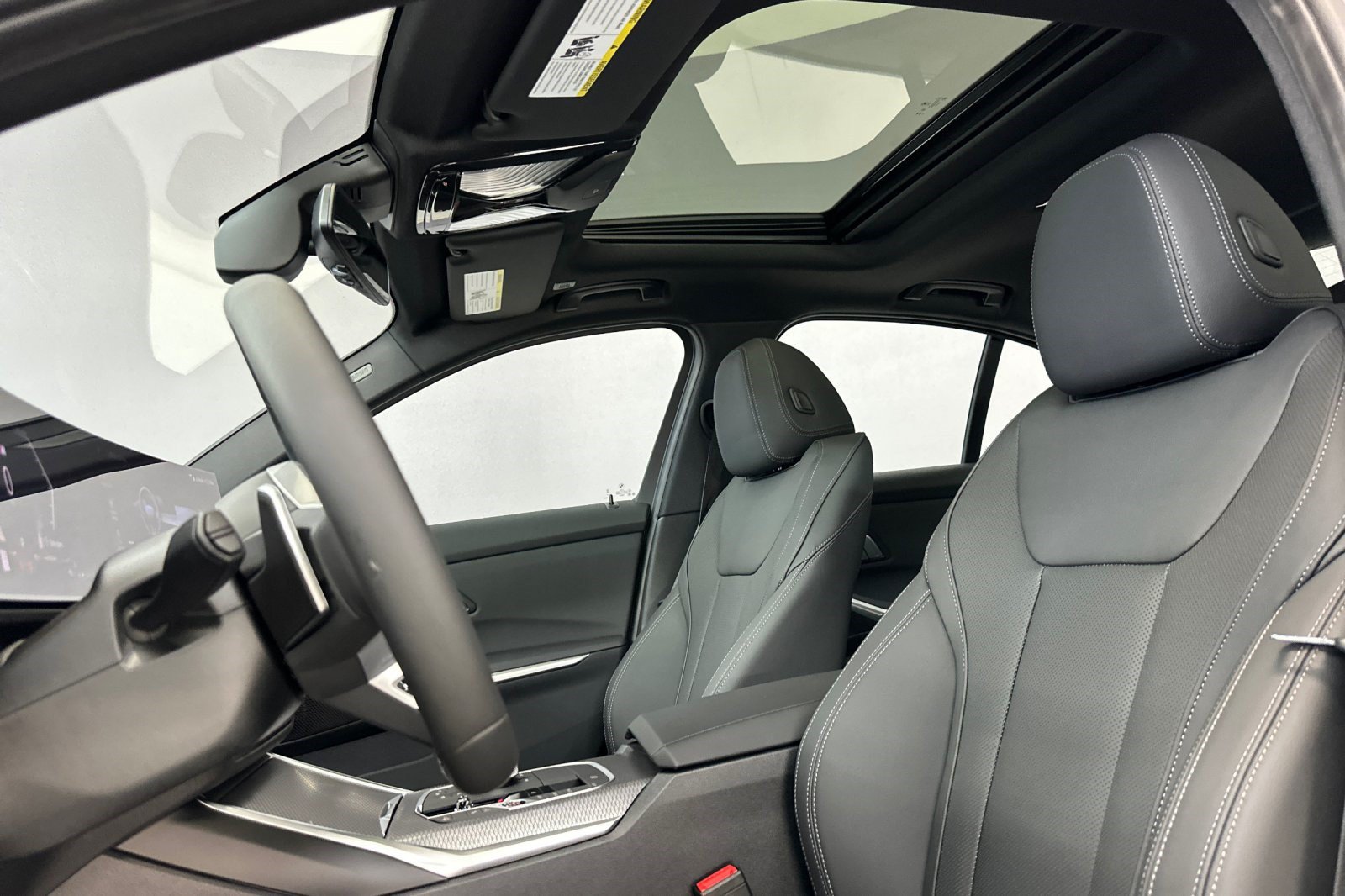 New 2026 BMW 330i Sedan w/ M Sport Package RWD image 14