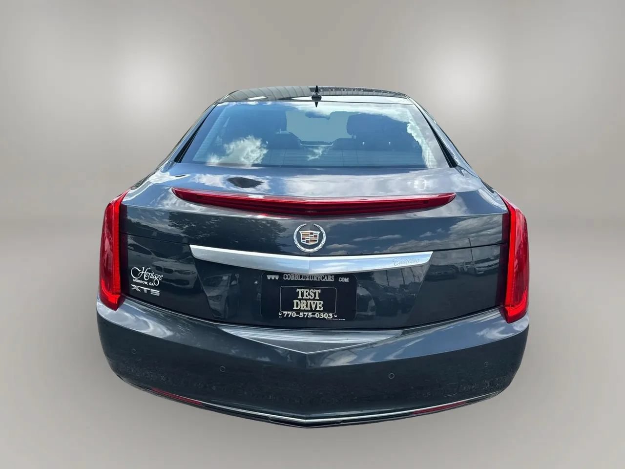 Used 2013 Cadillac XTS FWD image 10