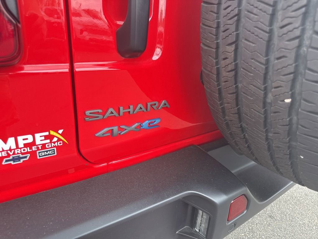 Used 2025 Jeep Wrangler Unlimited Sahara w/ Safety Group image 28