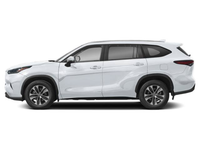 Used 2023 Toyota Highlander XLE AWD/4WD image 3