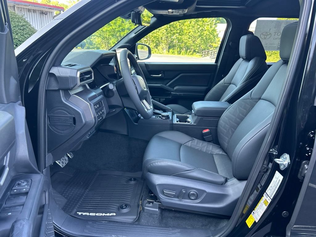 New 2026 Toyota Tacoma TRD Sport AWD/4WD image 9
