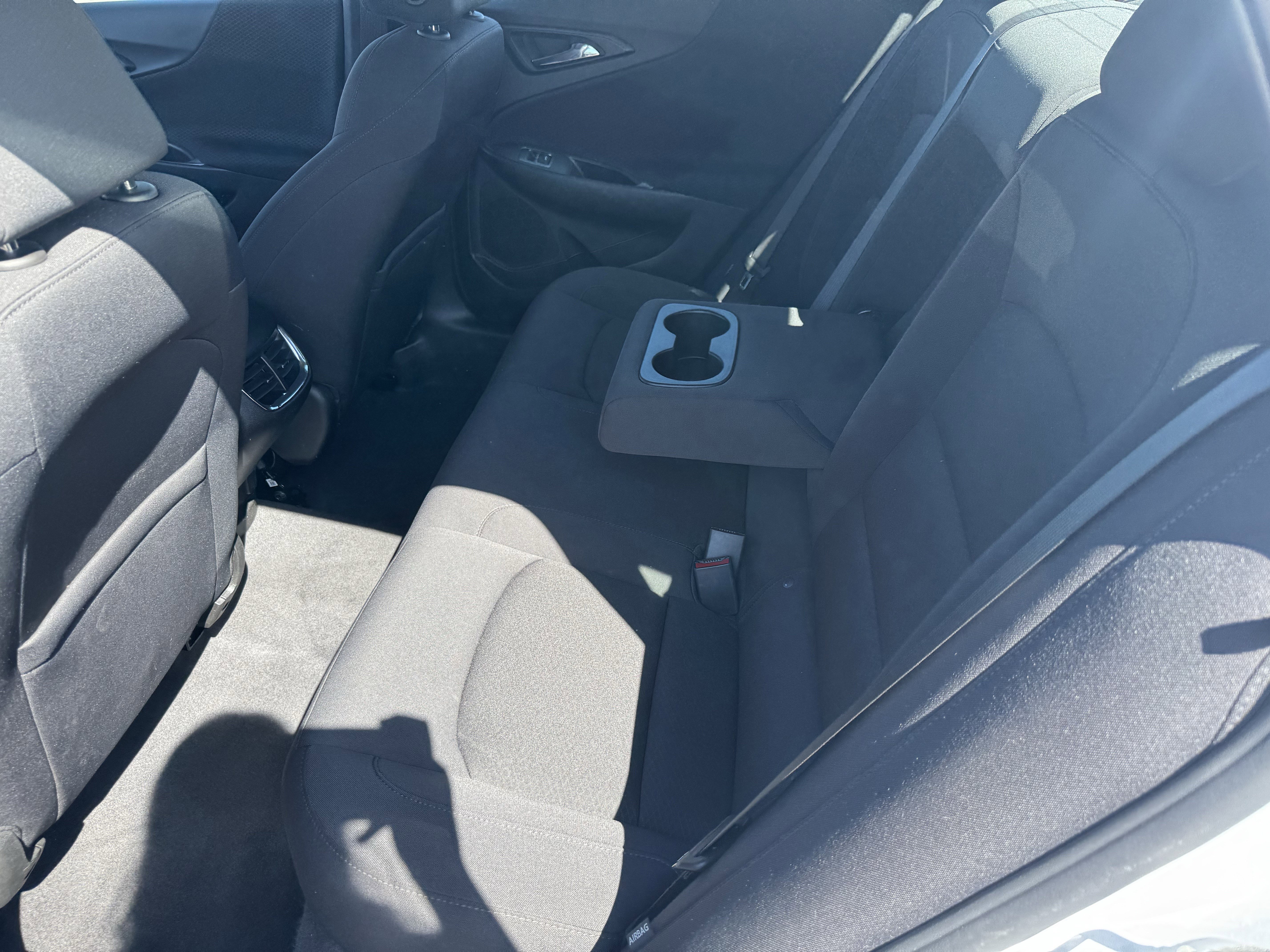 Used 2022 Chevrolet Malibu LT image 6