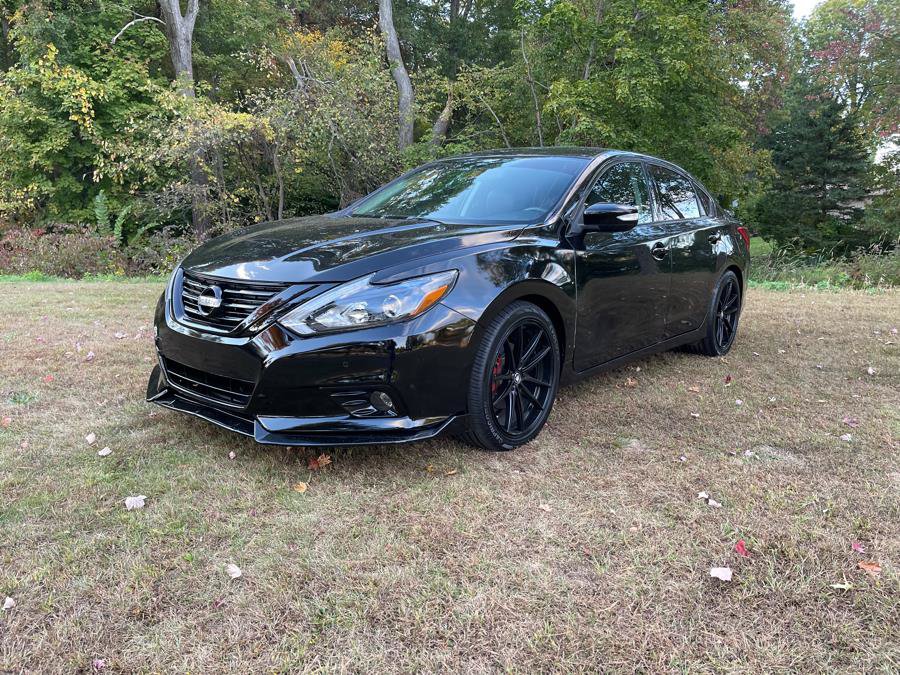 Used 2016 Nissan Altima 3.5 SL w/ 3.5 Technology Package FWD image 15