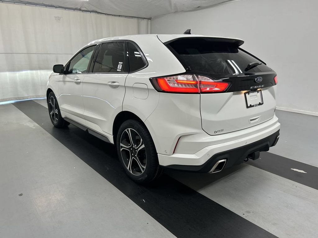 Used 2024 Ford Edge ST w/ Equipment Group 401A AWD/4WD image 7