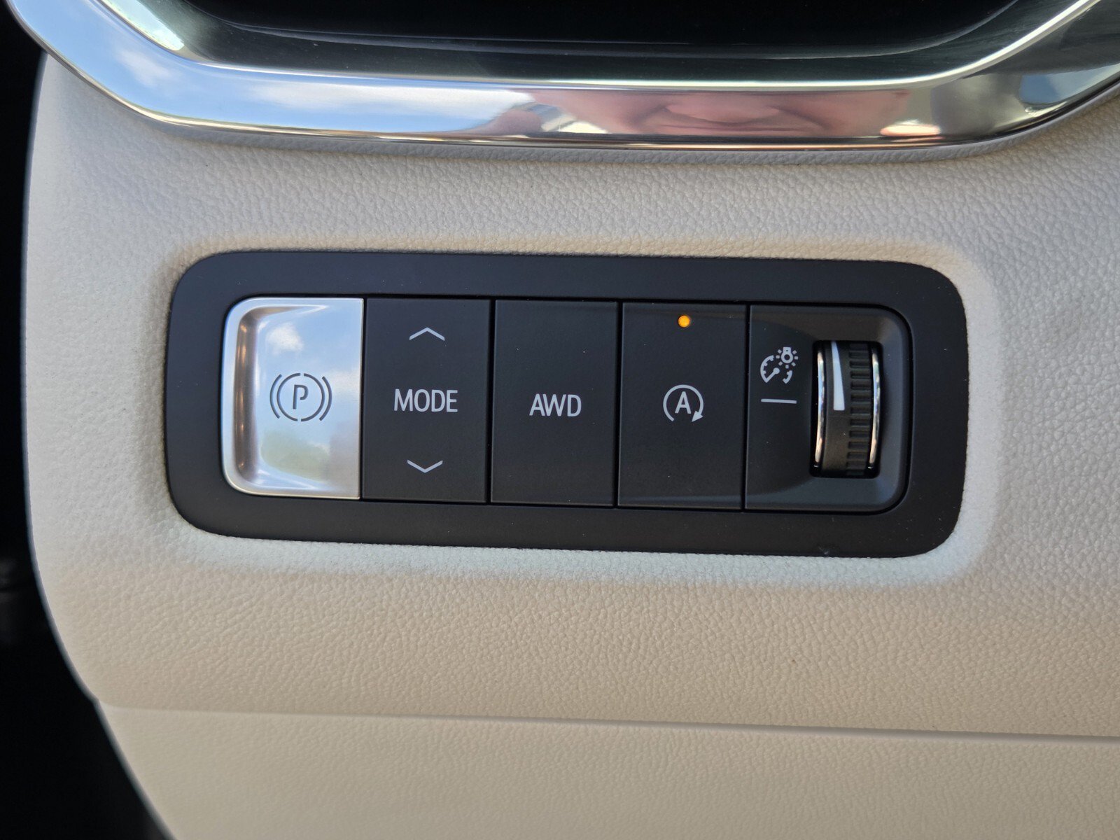 Used 2024 GMC Acadia Denali w/ Super Cruise Package AWD/4WD image 23
