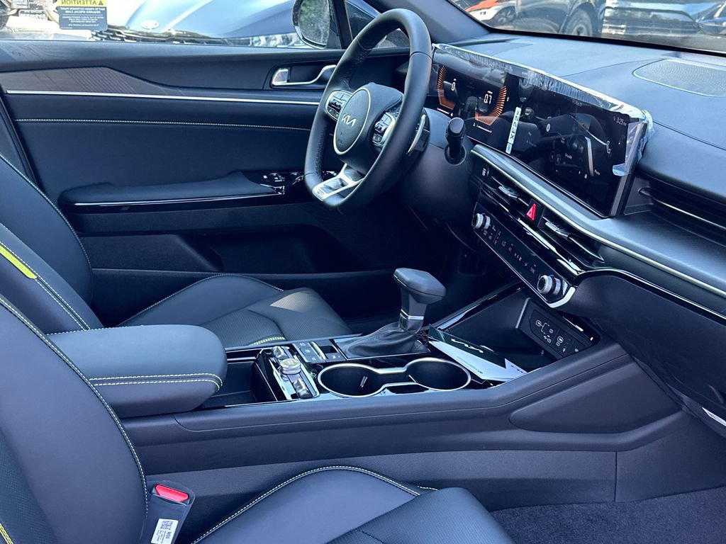 New 2026 Kia K5 GT FWD image 11