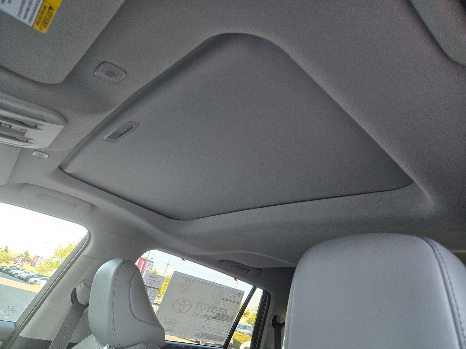 Certified 2026 Toyota Highlander Limited AWD/4WD image 17