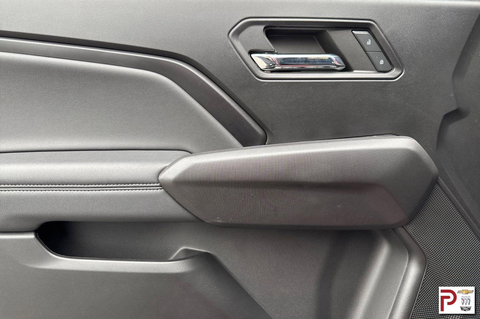 Used 2024 Chevrolet Colorado LT w/ LT Convenience Package III image 13