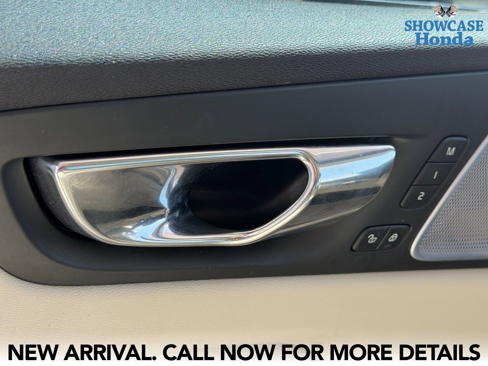 Used 2018 Volvo XC60 T8 Inscription AWD/4WD image 13