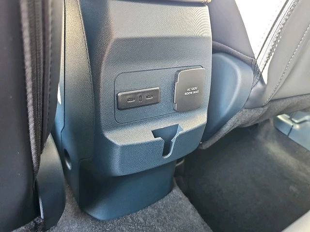 New 2026 Ford Maverick Tremor image 24