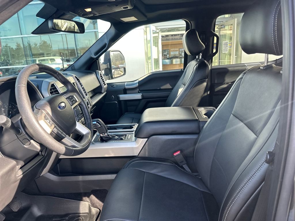 Used 2016 Ford F150 Lariat w/ Equipment Group 502A Luxury AWD/4WD image 9