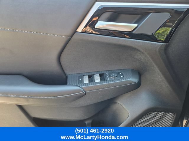 Used 2024 Mitsubishi Outlander SE FWD image 37