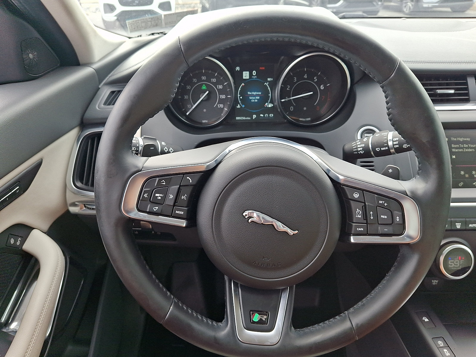Used 2020 Jaguar E-PACE SE AWD/4WD image 19