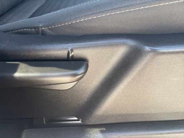 Used 2024 Chevrolet Silverado 3500 LT w/ Convenience Package image 18