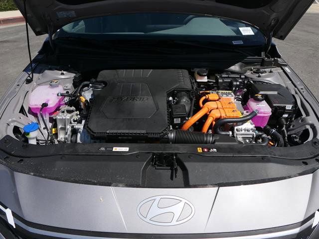 New 2025 Hyundai Elantra SEL w/ Cargo Package image 27