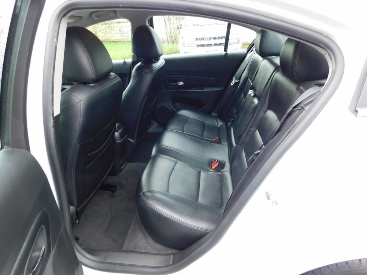 Used 2014 Chevrolet Cruze Eco image 5