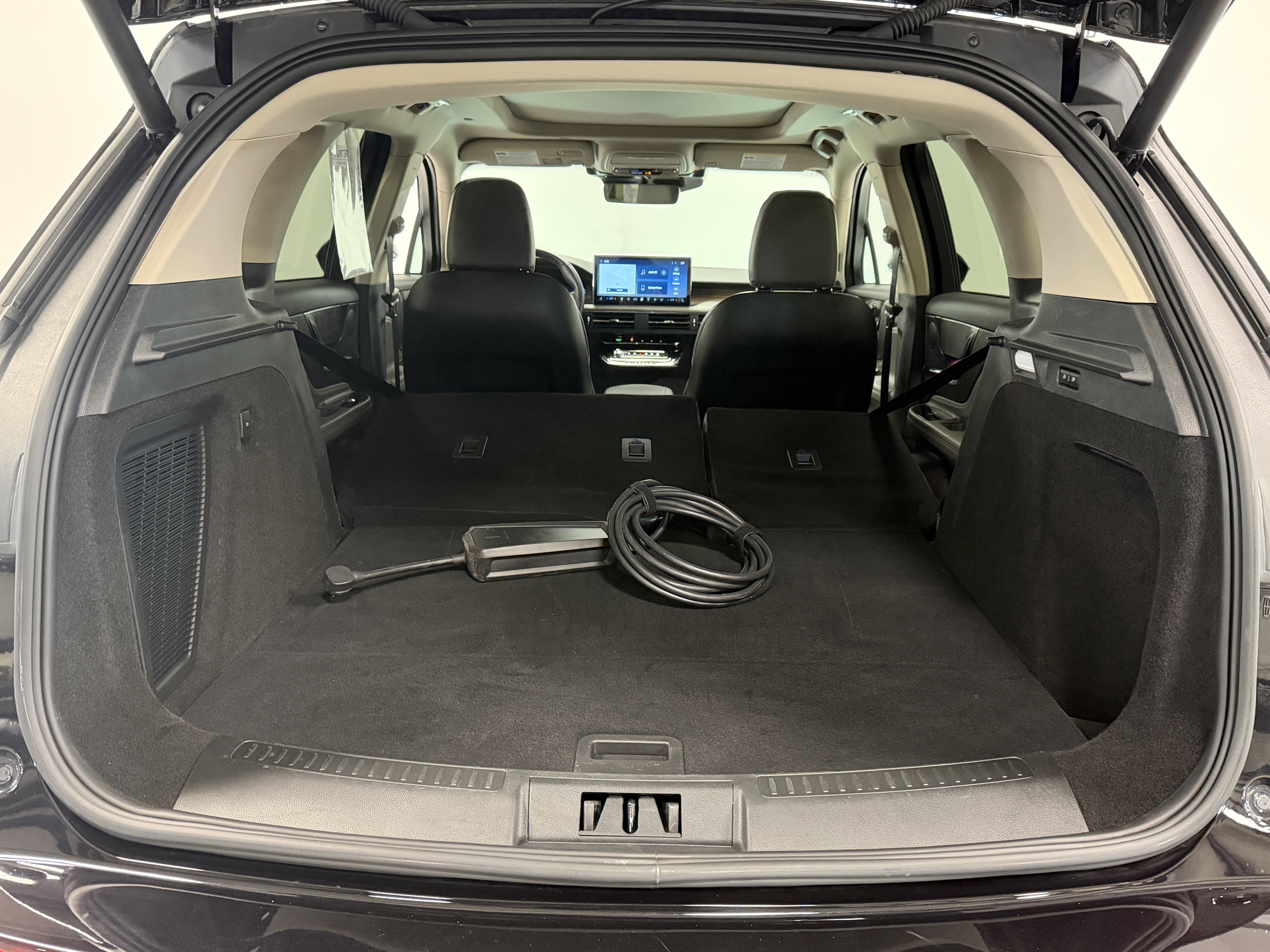 Used 2025 Lincoln Corsair Grand Touring w/ Equipment Group 301A image 26