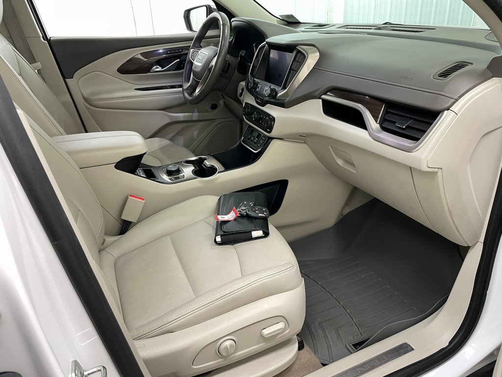 Certified 2019 GMC Terrain Denali w/ Driver Alert Package II image 39
