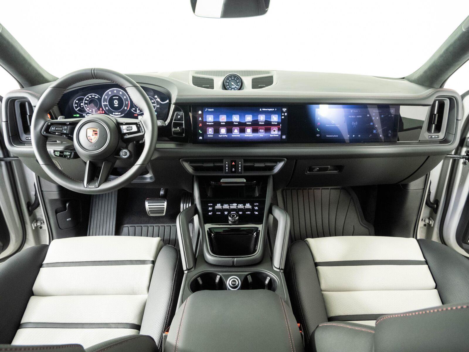 Certified 2026 Porsche Cayenne GTS AWD/4WD image 19