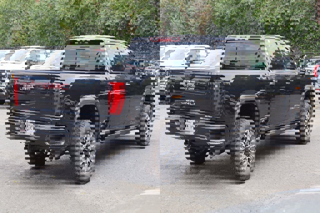 New 2026 GMC Sierra 2500 Denali w/ Denali Reserve Package image 7