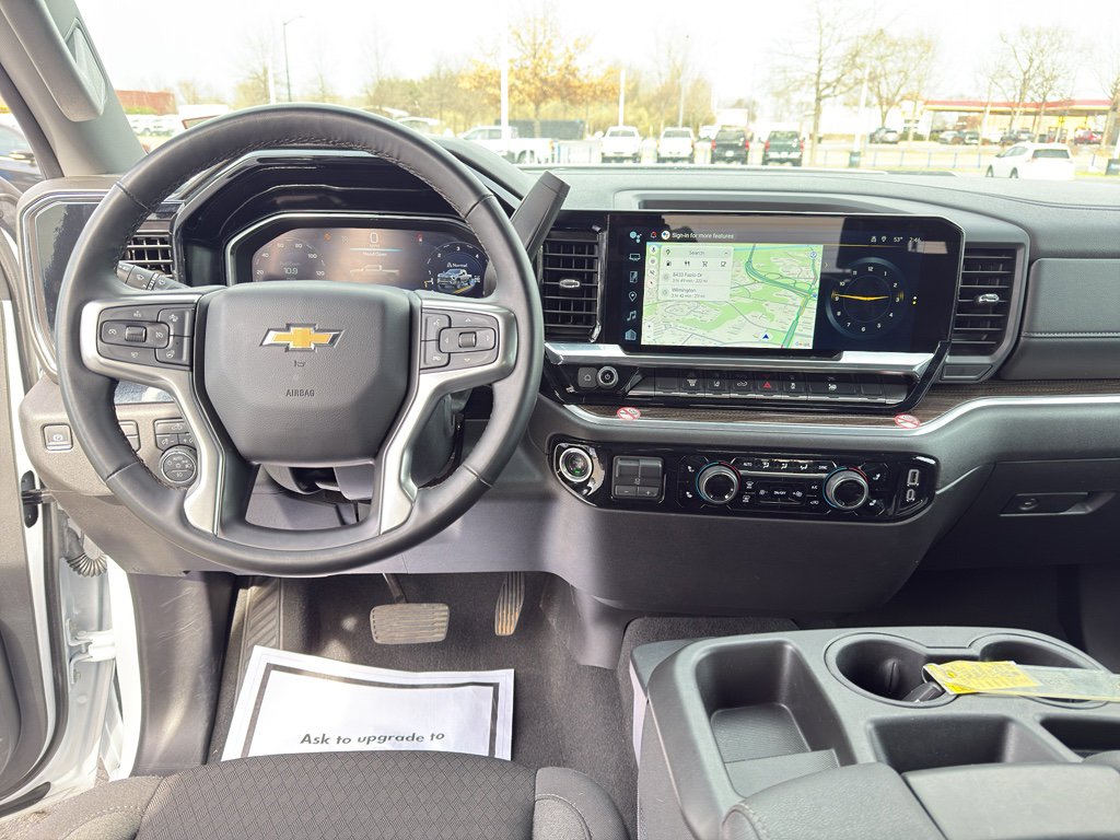 Used 2025 Chevrolet Silverado 2500 LT w/ Convenience Package image 25