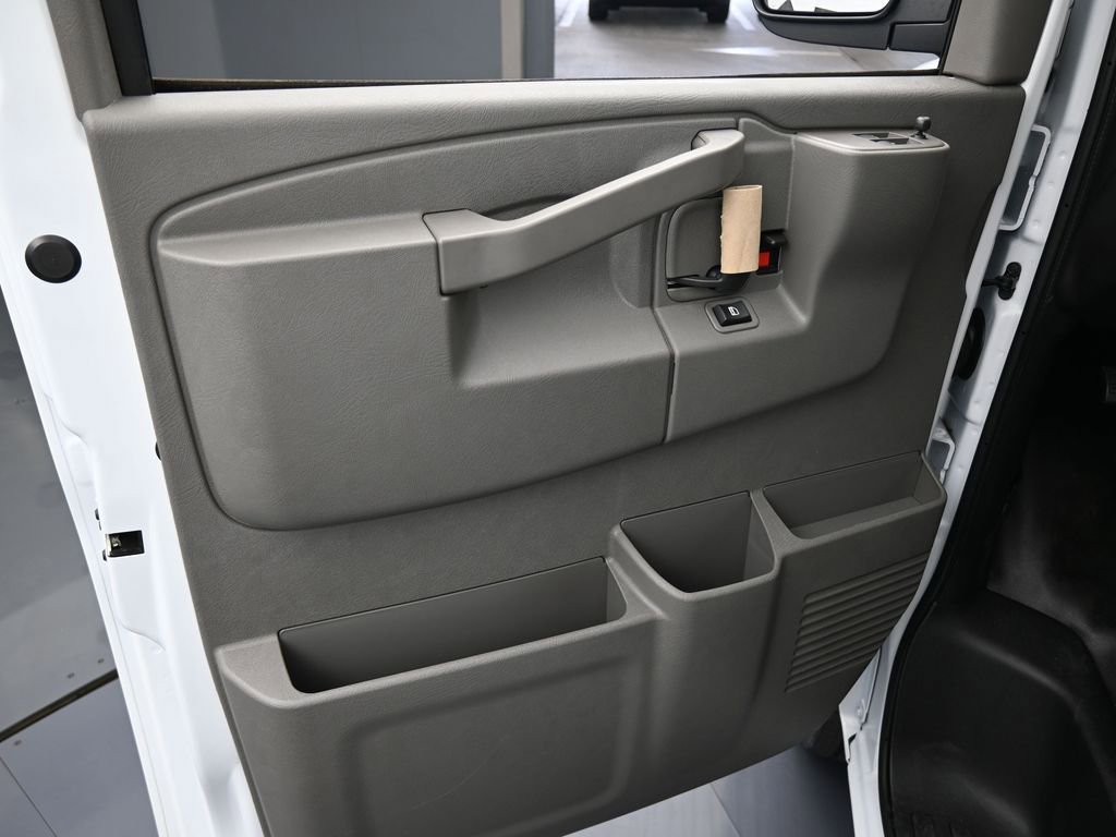 New 2025 Chevrolet Express 2500 w/ Driver Convenience Package image 15
