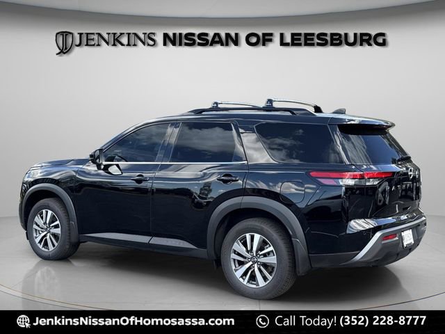 New 2026 Nissan Pathfinder SL FWD image 7
