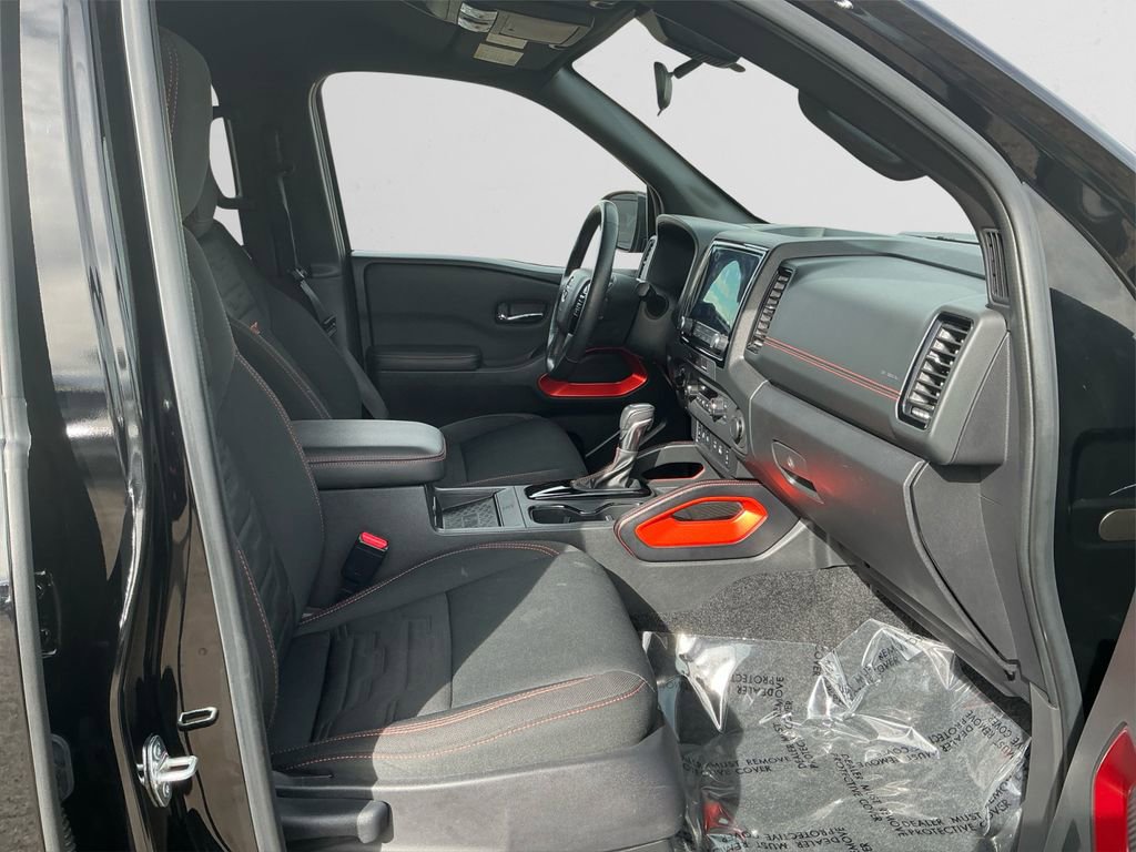 Used 2023 Nissan Frontier PRO-4X w/ Pro Convenience Package image 15