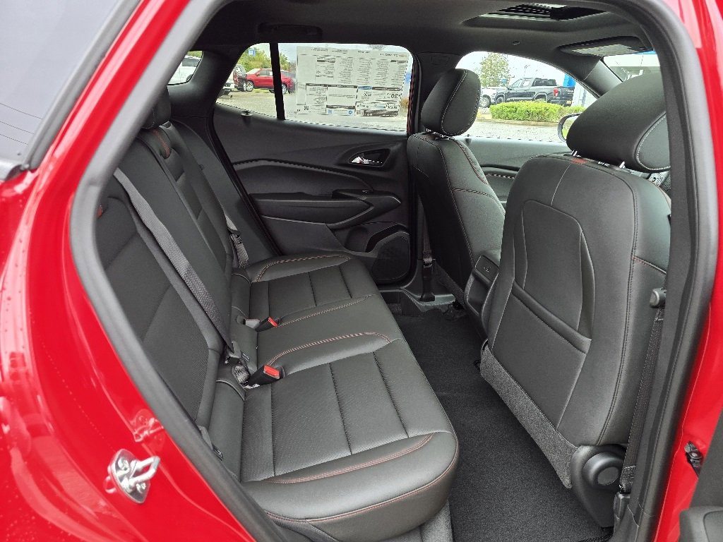 New 2026 Chevrolet Trax RS w/ Sunroof Package image 12