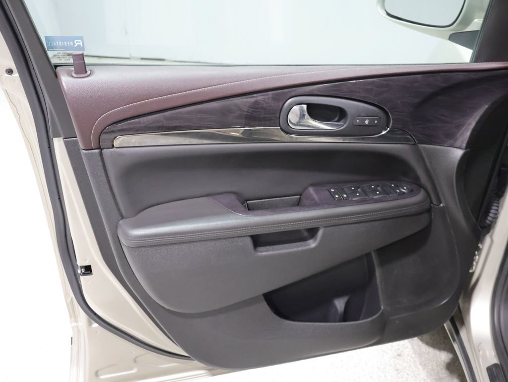Used 2016 Buick Enclave Leather AWD/4WD image 13