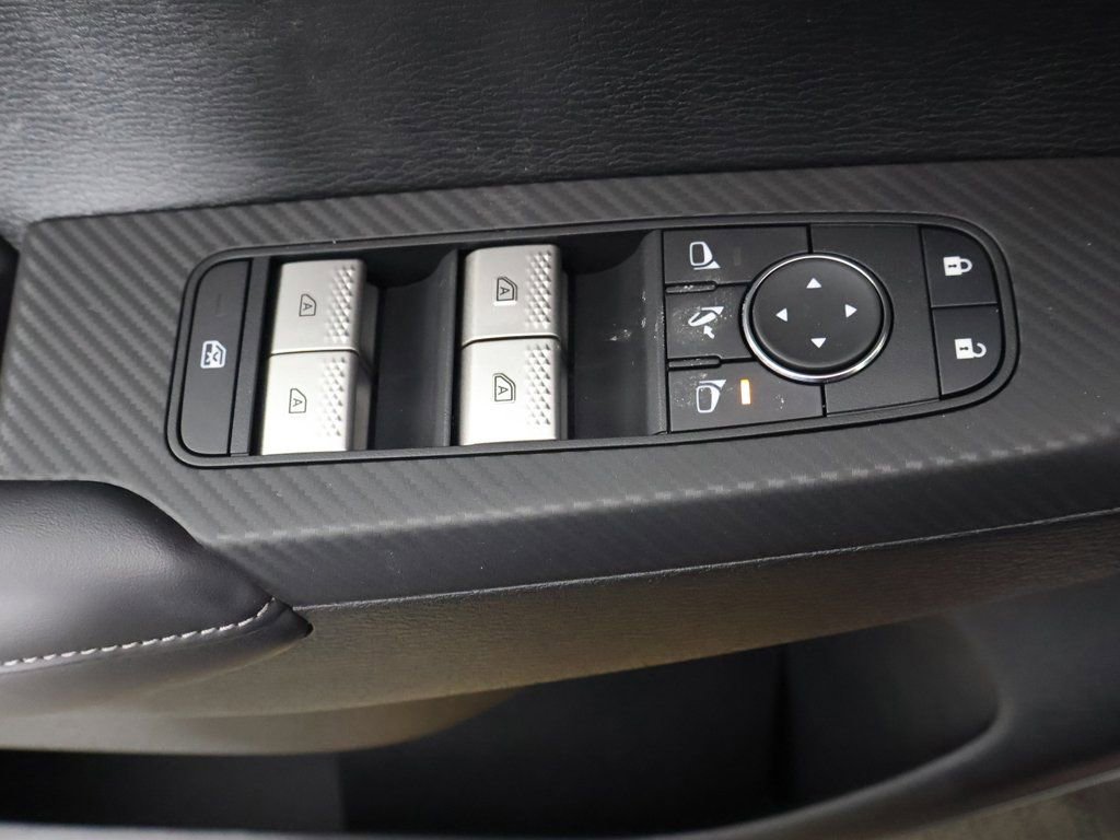 New 2026 Mitsubishi Outlander SE image 43