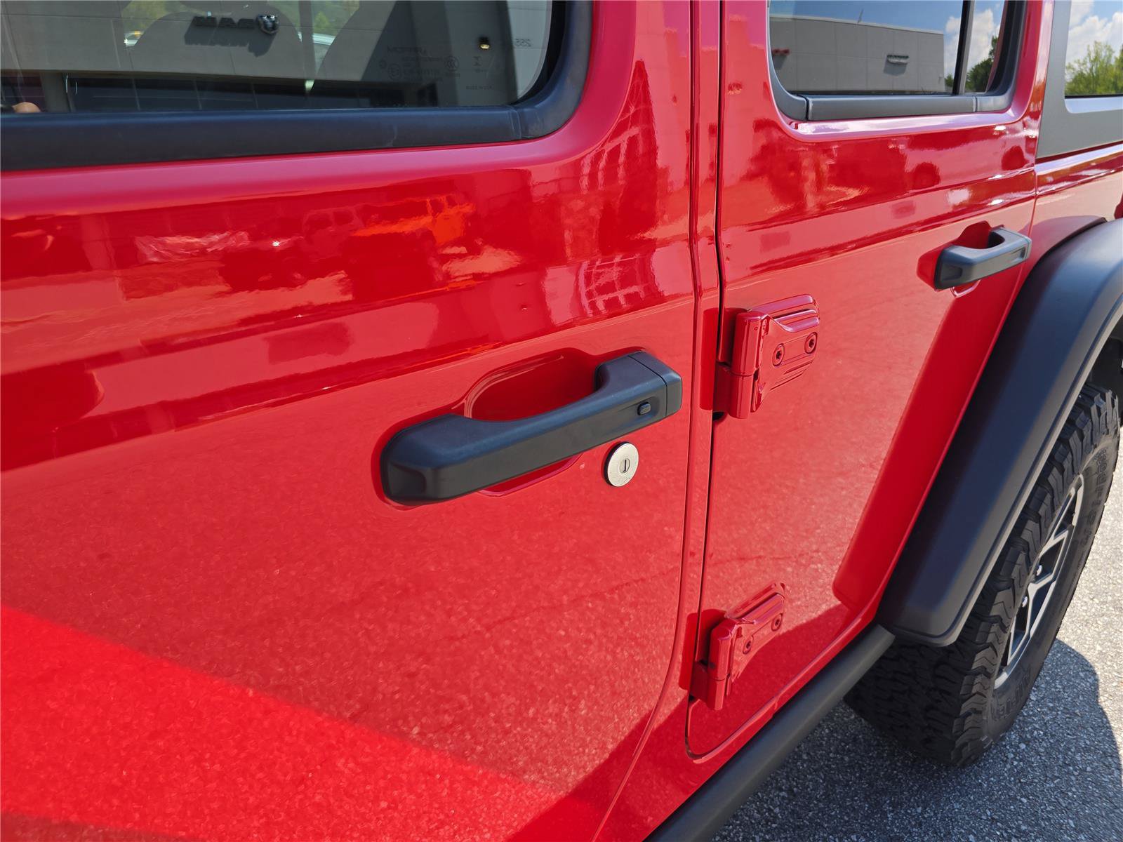 Used 2026 Jeep Wrangler Unlimited Rubicon AWD/4WD image 12