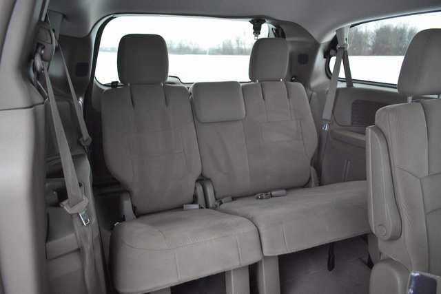 Used 2011 Chrysler Town & Country Touring w/ Entertainment Group #1 image 29