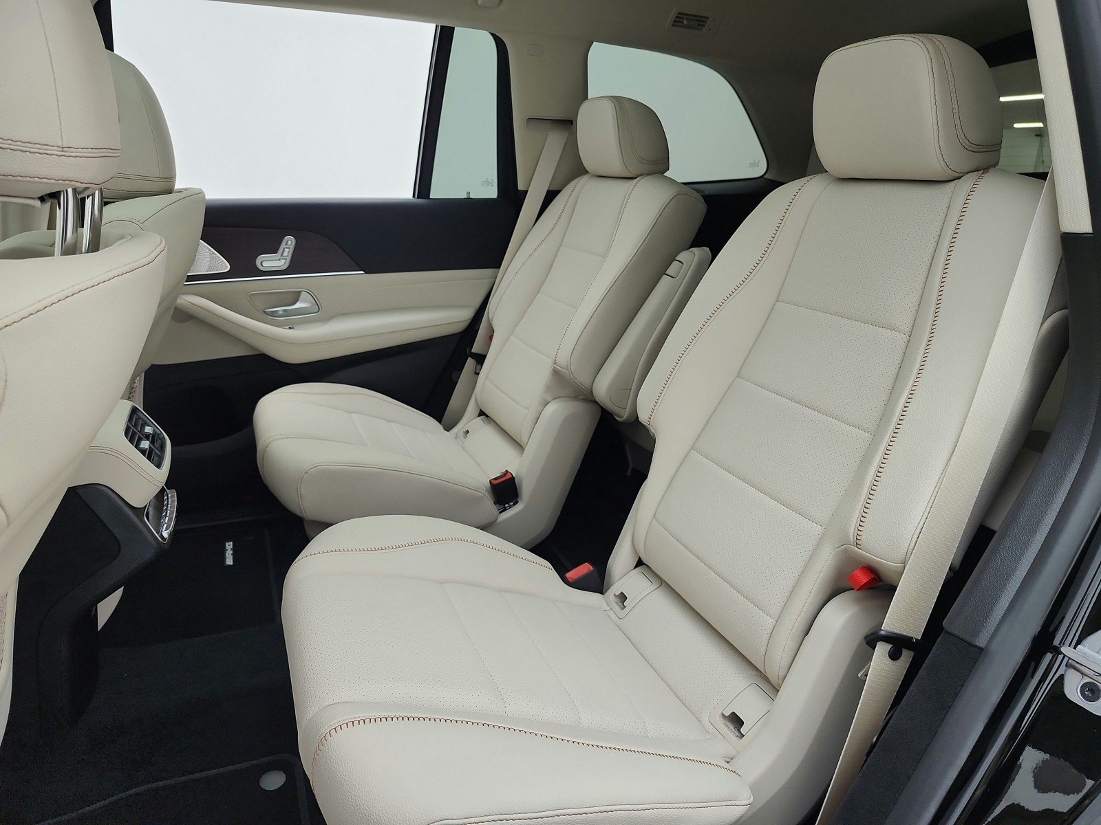 New 2027 Mercedes-Benz GLS 450 4MATIC image 11