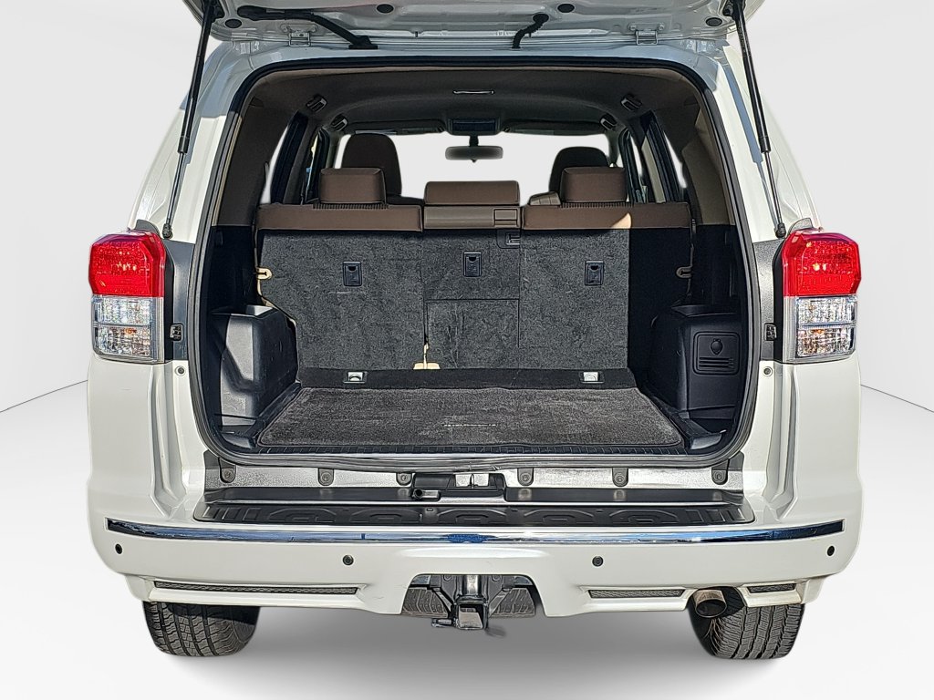 Used 2010 Toyota 4Runner SR5 RWD image 19