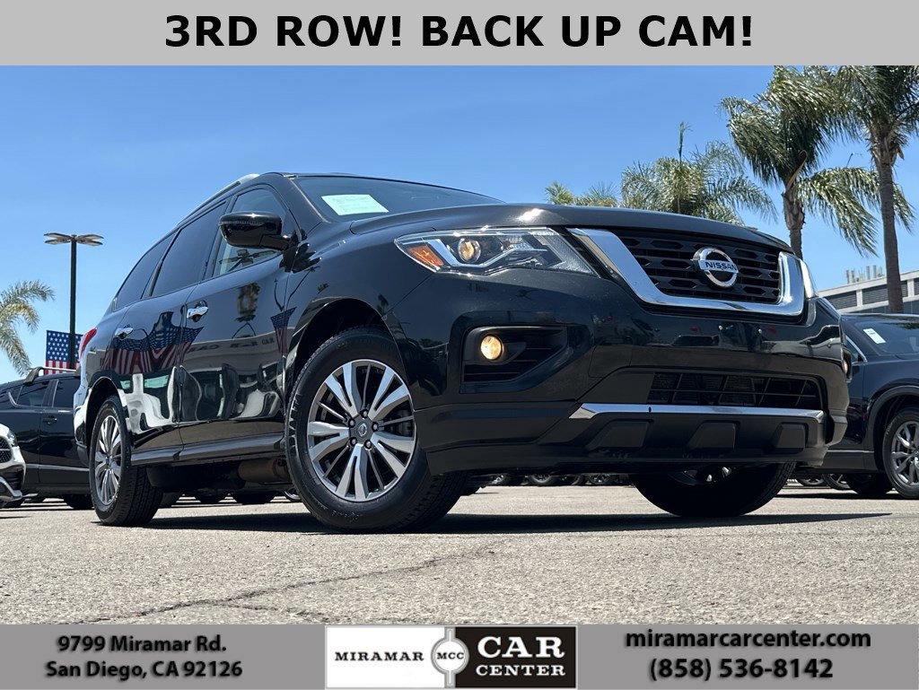 Used 2020 Nissan Pathfinder SV