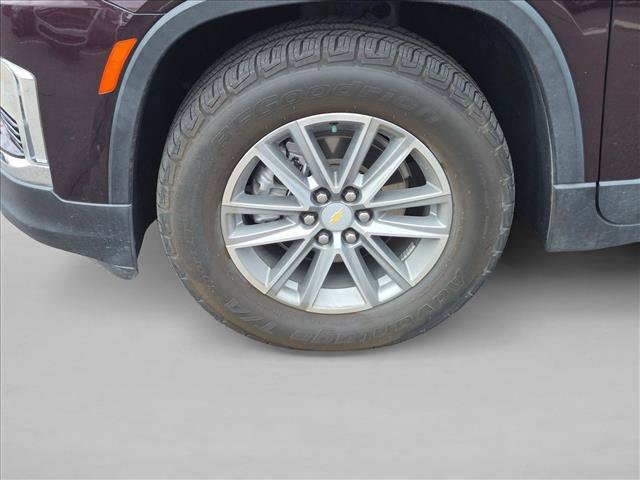 Used 2023 Chevrolet Traverse LT FWD image 15