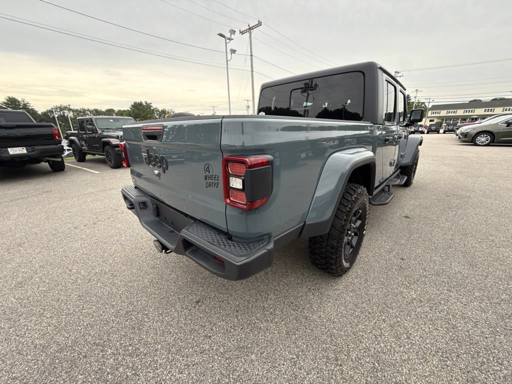 Certified 2025 Jeep Gladiator Overland AWD/4WD image 5