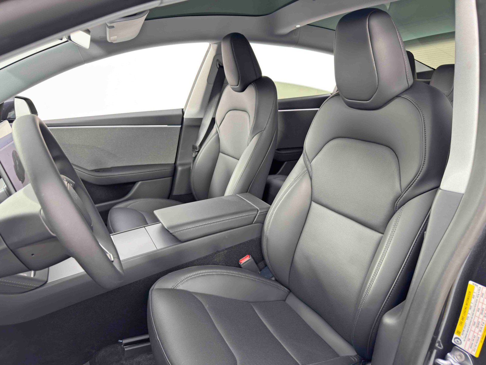 Used 2025 Tesla Model 3 Long Range image 42