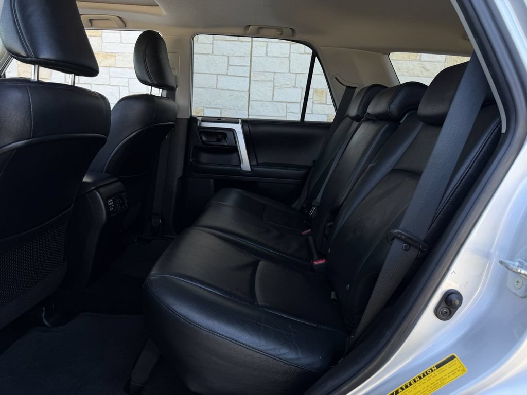 Used 2010 Toyota 4Runner Limited AWD/4WD image 28