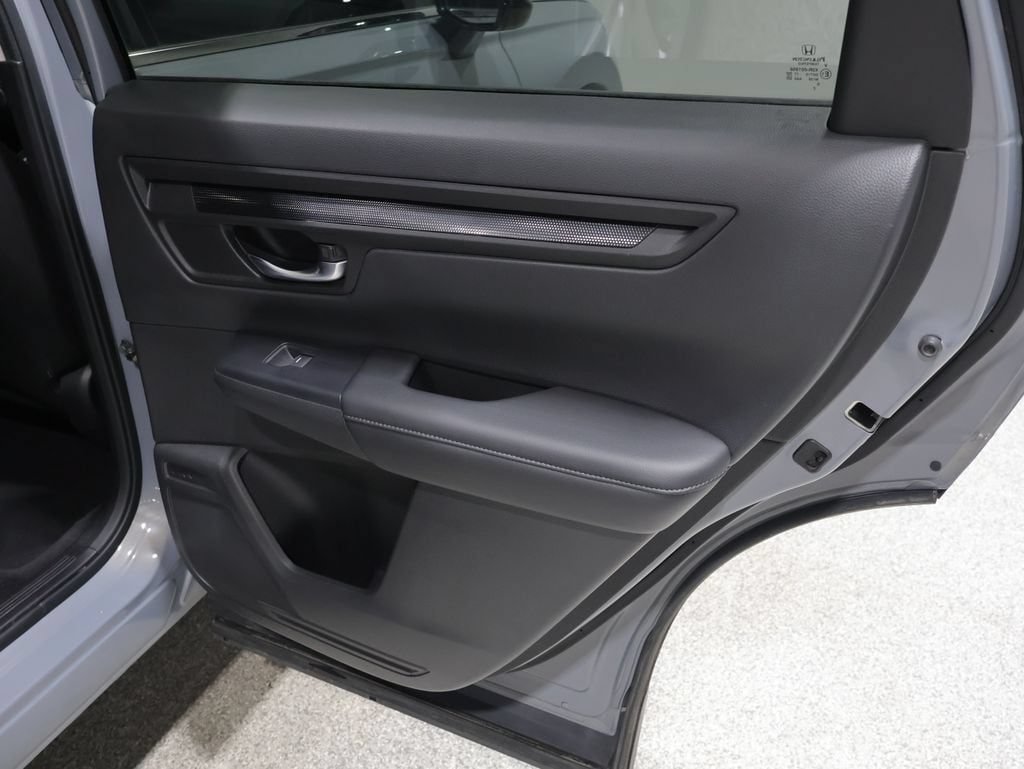Used 2023 Honda CR-V EX image 26