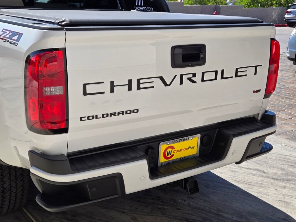 Used 2021 Chevrolet Colorado Z71 w/ Safety Package AWD/4WD image 4